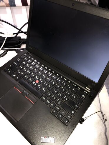 сумка для ноутбука: Lenovo ThinkPad X260
+Сумка и зарядное устройство