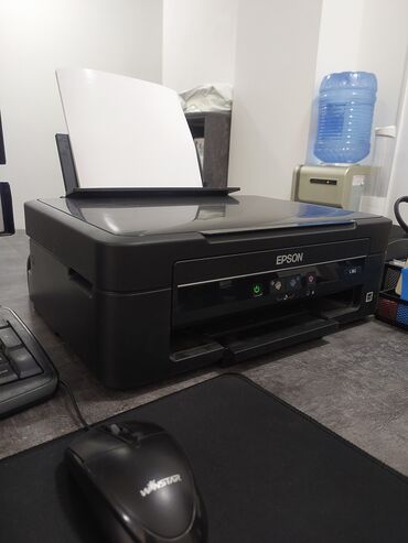 cvetnoj printer epson p50: Продаю принтер epson L382 
почти новый печатали максимум 700 листов