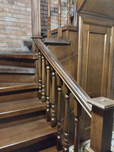 перила на лестницу: Лестницы