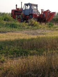 Traktorlar: Satılır: Kənd təsərrüfatı traktoru və qoşqu aqreqat Ünvan: Zərdab -da lalafo.az — 4 Traktorlar: Satılır: Kənd təsərrüfatı traktoru və qoşqu aqreqat Ünvan: Zərdab — 4