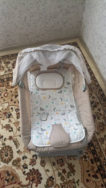 салкын бешик: Электронная колыбель-качалка Coolbaby - Тип: автоматическая