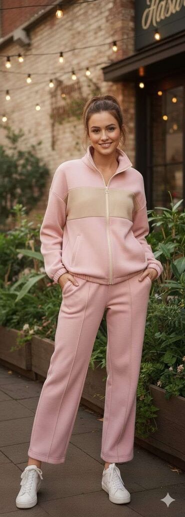 Kompleti: S.m.L.xL. 
Termo pamuk
Cena 3300 din — 3