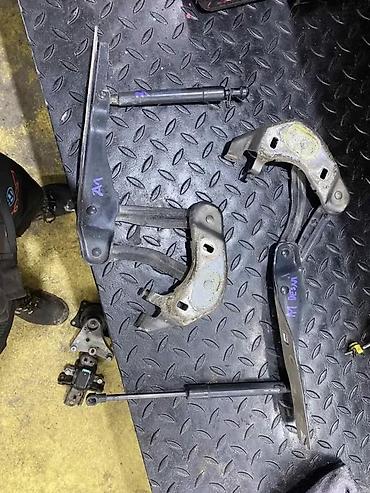 r7 tuning: SARKE HAUBA AUDI A1 | audi a1 delovi 06******** — 1