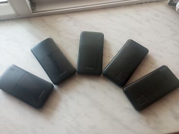 dubayski iphone 15: Повербанк 10000 мАч, Б/у