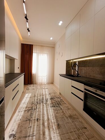 музыкальная карусель: 3 комнаты, 81 м², Элитка, 7 этаж, Дизайнерский ремонт