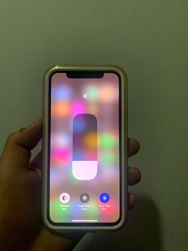 Apple iPhone: IPhone Xs, Б/у, 256 ГБ, Черный, Чехол, 100 %