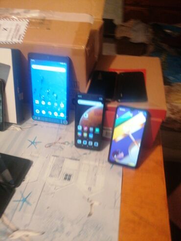 Tableti: Novi ali kada tableti dva komada 50 EUR poseduje kartice redmia 9 50 na lalafo.rs — 17 Tableti: Novi ali kada tableti dva komada 50 EUR poseduje kartice redmia 9 50 — 17