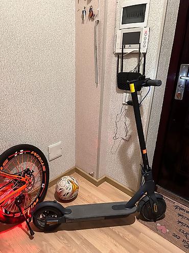scooter az: İşlənmiş Elektrik samokat 8", 251 - 350 Vt, 16 - 25 km/s, Ünvandan götürmə, Ödənişli çatdırılma — 2
