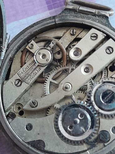 Apple Watch: Часы швейцарские, антиквар. городе ош at lalafo.kg — 1 Apple Watch: Часы швейцарские, антиквар. городе ош — 1