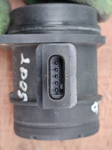 Датчики, сенсоры, предохранители: Расходомер Kia 2007 г., Б/у, Оригинал, Германия — 3