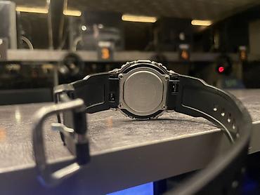garmin forerunner 245 цена: Casio G-Shock GM-S5600, квадратная серия с металлическим безелем и — 2