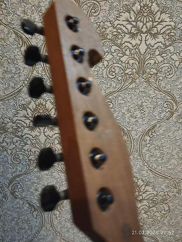 Саз: Elektrik saz – piezo/preamplifikatorlu - Korpus: ağac, tünd qəhvəyi — 5