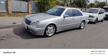 задний мос москвич: Mercedes-Benz E 270: 2002 г., 2.7 л, Автомат, Дизель, Седан