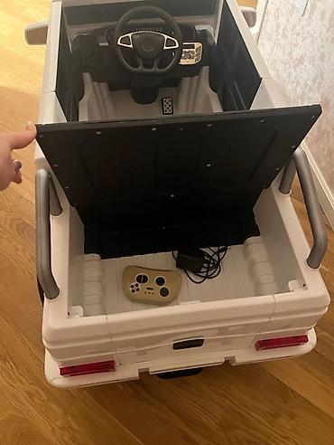 traktor satisi type 1: Uşaqlar üçün elektrikli minik maşını – ağ rəng, Mercedes G-Class — 4