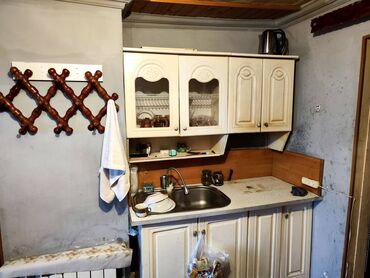 Uzunmüddətli kirayə evlər: 26 kv. m, 1 otaqlı — 10