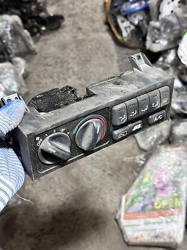 блок управления климат контроль: Блок управления отопителем/климатом для автомобиля (ручной — 1