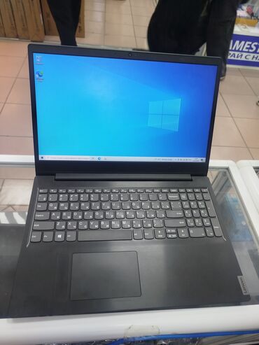 Ноутбуки: Ноутбук, Lenovo, 4 ГБ ОЗУ, AMD A6, 15.6 ", Для несложных задач, память SSD