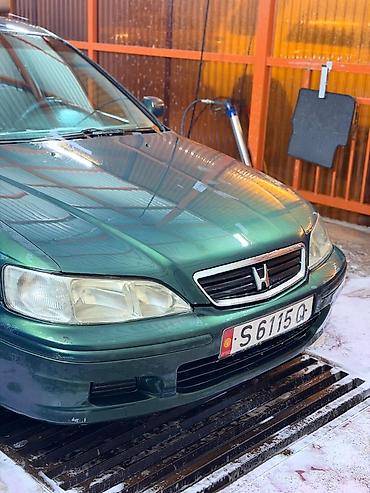 Honda: Honda Accord: 2000 г., 1.6 л, Механика, Бензин, Седан — 10
