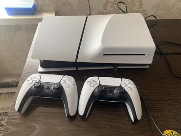 PS5 (Sony PlayStation 5): ПРОДАЮ Play Station 5 slim. полностью новый, брал неделю назад, есть