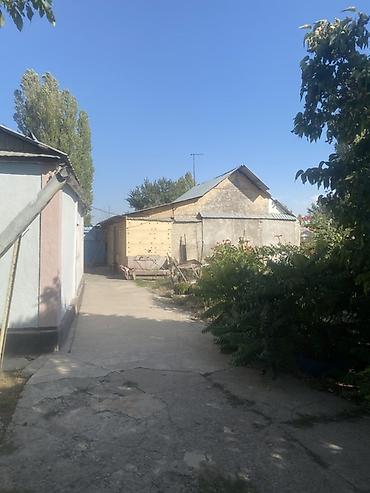 дом фасат: Продаётся жилой дом с приусадебным участком. - Участок огорожен — 4