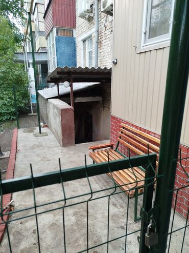 квартира берилет мкр кок жар: 3 комнаты, 58 м², 105 серия, 1 этаж, Евроремонт
