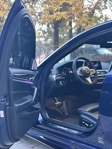 плита бмв: BMW 5 series: 2017 г., 4.4 л, Автомат, Бензин, Седан — 7