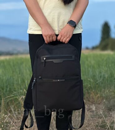 Спортивные сумки: СУМКИ И РЮКЗАКИ. Новые! 1500 сом. Качество отличное. Подходит и для — 10