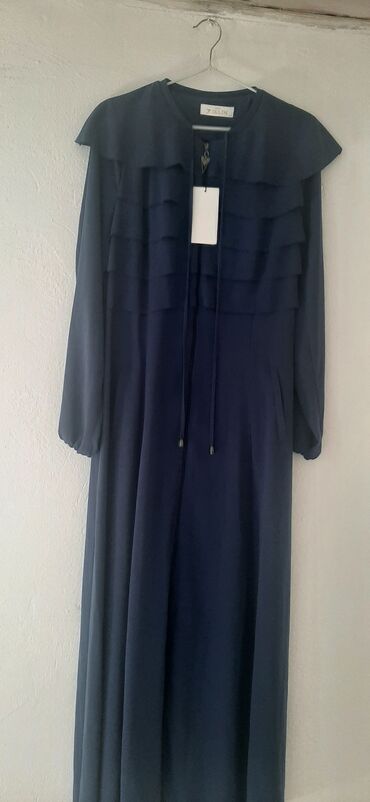 льняное платье с кружевом: Вечернее платье, Длинная модель, Шелк, С рукавами, L (EU 40), XL (EU 42)