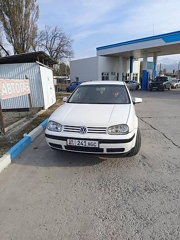 Volkswagen: Volkswagen Golf: 2001 г., Хетчбек — 3