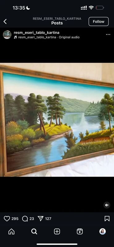 Şəkillər, tablolar: Meşə fonunda çay kənarında yerləşən kənd evinin təsvir olunduğu rəsm — 14