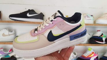 Women's Sneakers and athletic shoes: 38 — 10