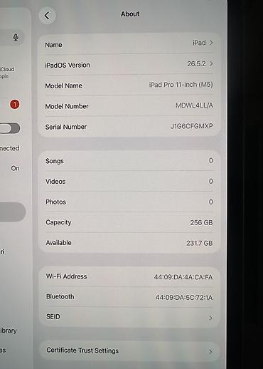 Планшеты: Планшет, Apple, память 256 ГБ, 11" - 12", Wi-Fi, Б/у, Классический цвет - Серебристый — 2