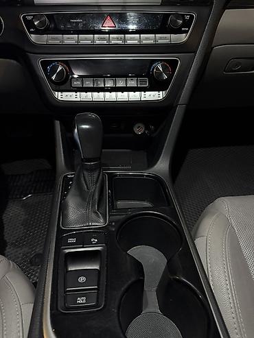 outback 2017: Hyundai Sonata: 2019 г., 2.4 л, Автомат, Бензин, Седан — 4