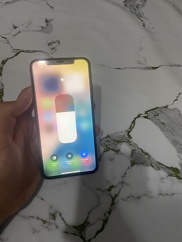 macbook pro: IPhone X, Б/у, 256 ГБ, Белый, Защитное стекло, Чехол, 100 % — 2