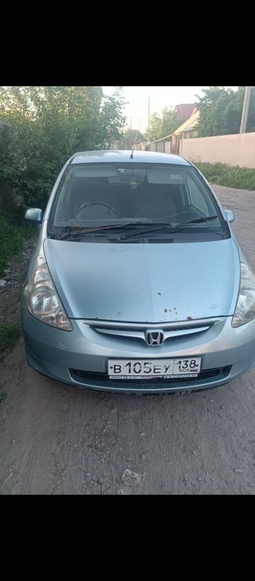 Honda: Honda Fit: 2005 г., 1.3 л, Автомат, Газ, Хэтчбэк