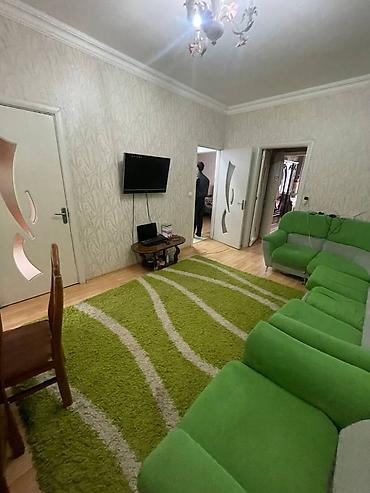 Köhnə tikili: Bakı, 2-ci mikrorayon, 3 otaqlı, Köhnə tikili, m. Memar Əcəmi, 75 kv. m — 4