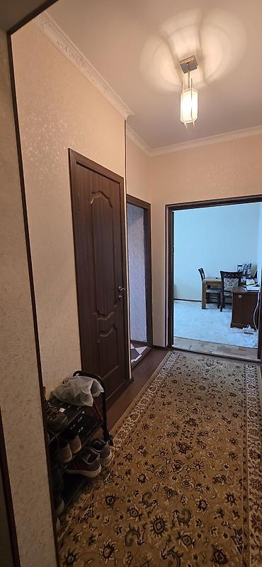 106: 3 комнаты, 70 м², 6 мкр 106 серия, 8 этаж, Свежий ремонт — 5