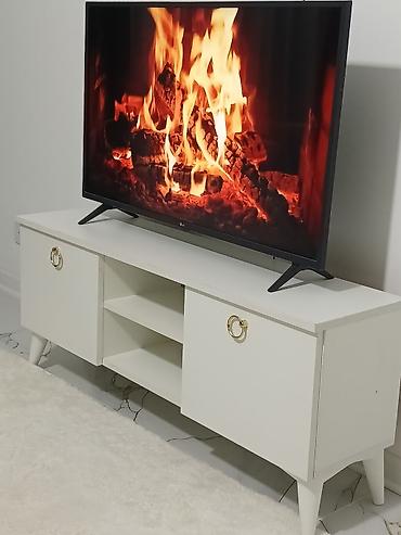 TV altlığı: Mebel: Ağ rəngdə TV stendi (TV altlığı) - Minimalist dizayn, müasir — 2