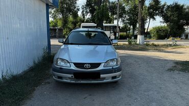 самые дешёвые машина: Toyota Avensis: 2001 г., 2 л, Механика, Бензин, Универсал