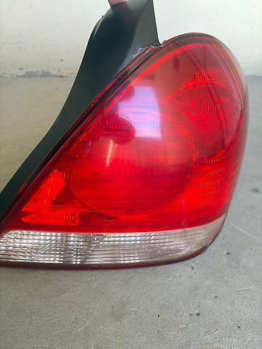 nissan sunny stop: Nissan sunny 2006-2008 yaponka sağ arxa stopu original üstə gələndi — 3