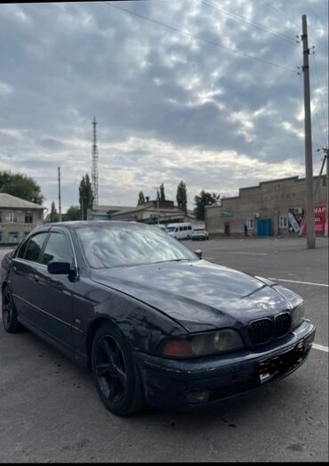 полик багажника: BMW 5 series: 1996 г., Механика, Седан
