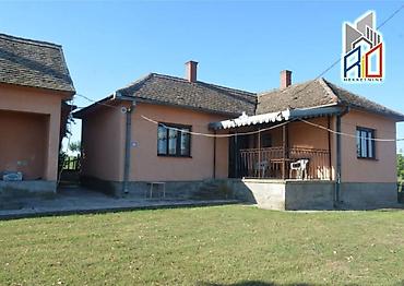 Kuće na prodaju: NA PRODAJU! Seosko domaćinstvo u Sovljaku kod Uba! Površina kuće — 2