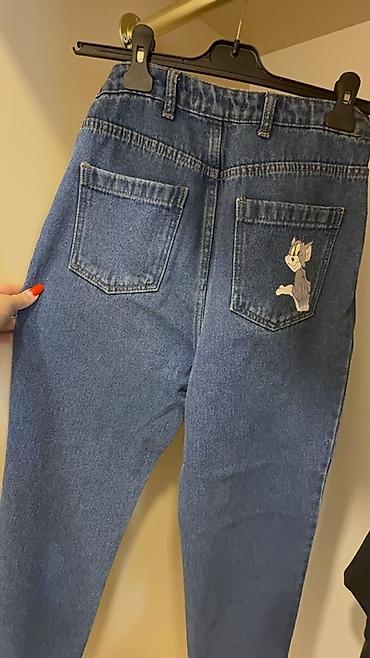 Aksesuarlar: Etika Fashion brendinin mavi rəngli denim şalvarı. Klassik beşcib — 2