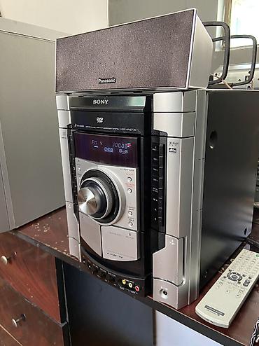 Musiqi mərkəzləri: Tam original sony. Kalonkalar çox boyik və gucludur. Çox çox təmiz — 5