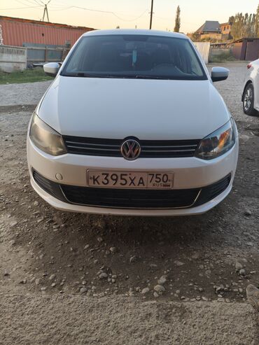 поло фольксваген: Volkswagen Polo: 2015 г., 1.6 л, Механика, Седан