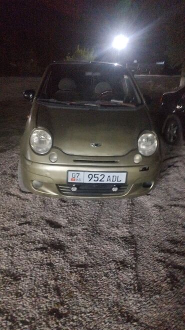 фары опель вектра б: Daewoo Matiz, 5‑дверный городской хэтчбек, цвет золотисто‑оливковый