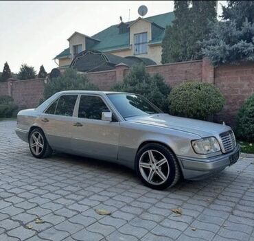 бмв 2 серии: Mercedes-Benz E-Class: 1993 г., 3.2 л, Автомат, Бензин, Седан
