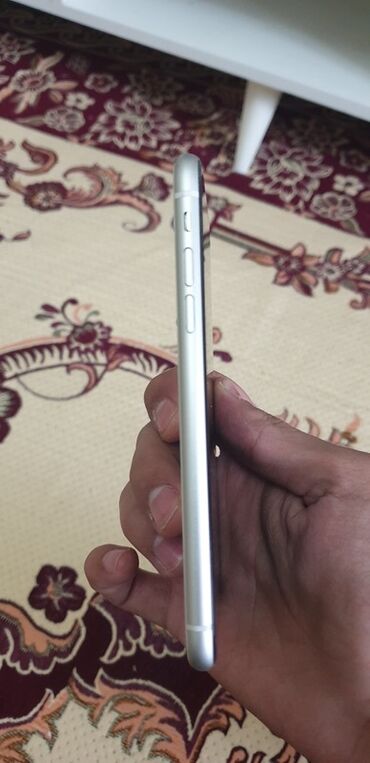 apple notebook qiymeti: IPhone 11, 128 GB, Ağ, Face ID