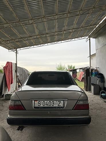 рул мерс 210: Mercedes-Benz W124: 1986 г., Автомат, Бензин, Седан — 3