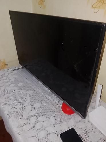 ekran satisi: Zavcat kimi satılır. LED televizor, təxminən 32–40 düym diaqonal — 1